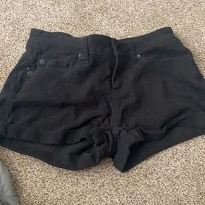 Black jean shorts!